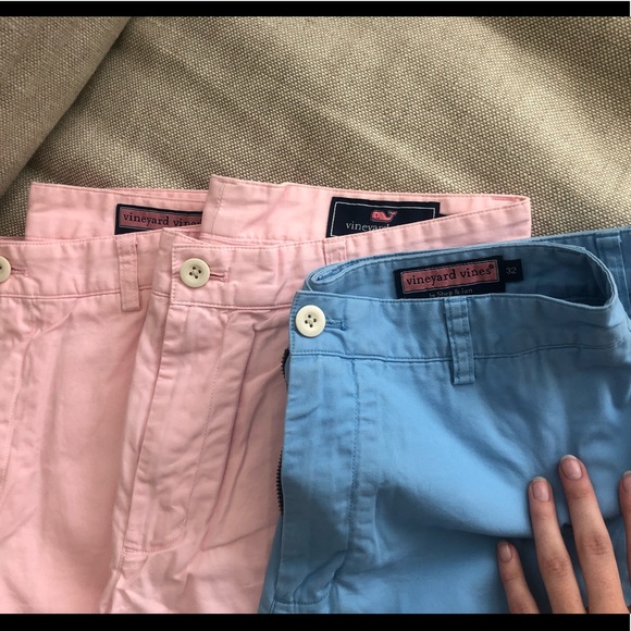 4 vineyard vines shorts $40 sz 32 great conditions - Picture 2 of 8